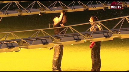 Instantanés - Installation des rampes de luminothérapie à Saint-Symphorien