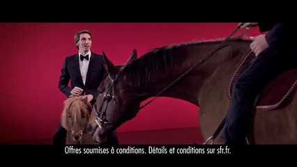 SFR - opérateur téléphonie, Internet, télévision, "A Noël, serez-vous 4G Ready ?, avec Gad Elmaleh" - décembre 2012 - poney cheval