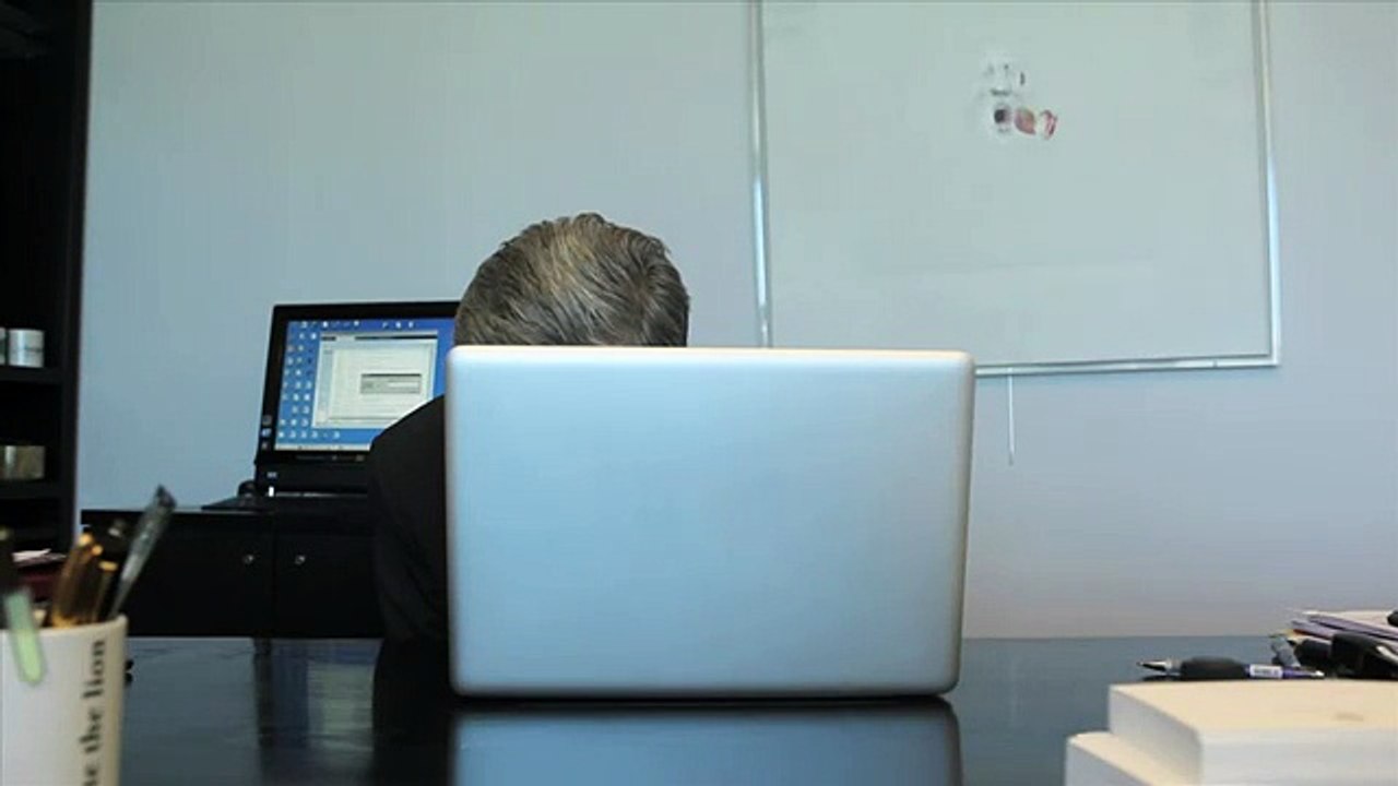 Rowenta (Seb) - aspirateur, "Rendez-vous le 20 novembre" - novembre 2011 - Lui aussi a joué, Maurice Lévy