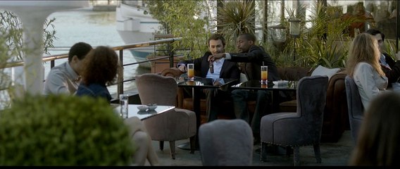 SFR - téléphonie mobile, "On part de vous et ça change tout" - juin 2011 - "Posture", 90s