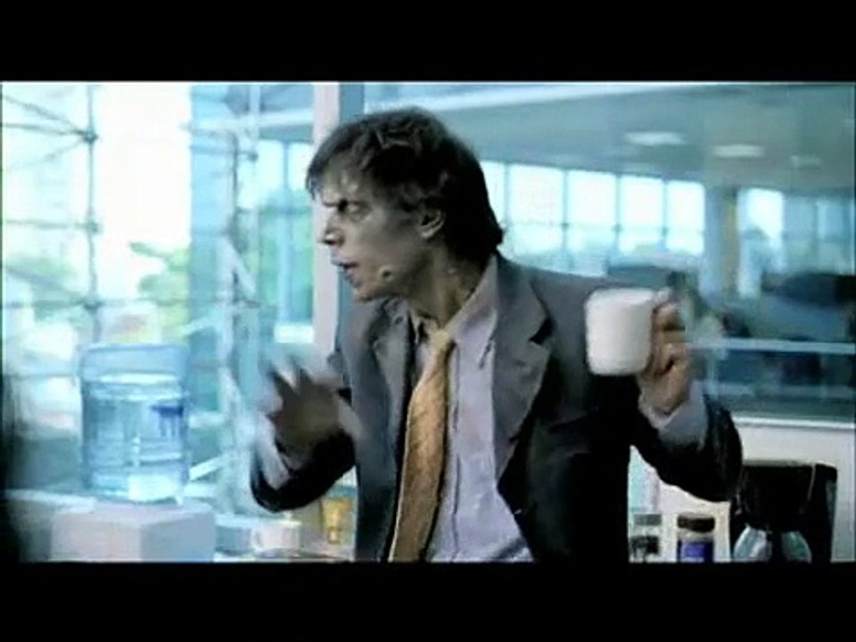 Snickers (Mars Company) - barres chocolatées - août 2010 - "Zombie, Office", "When you're hungry, you're not yourself"