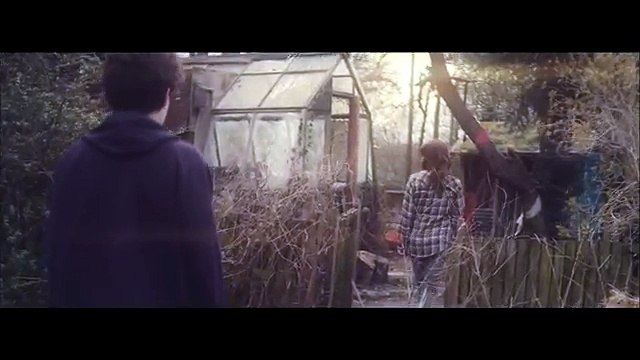 Vodafone - opérateur téléphonique Vodafone Red, The Kiss - avril 2013