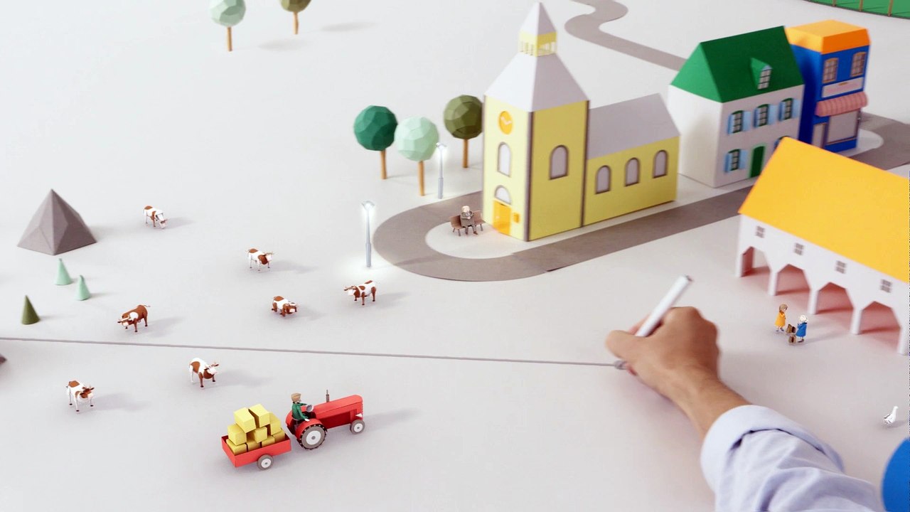 W pour Réseau de Transport d'Electricité (RTE) - réseau électrique, «RTE, le réseau de l'intelligence électrique» - octobre 2014