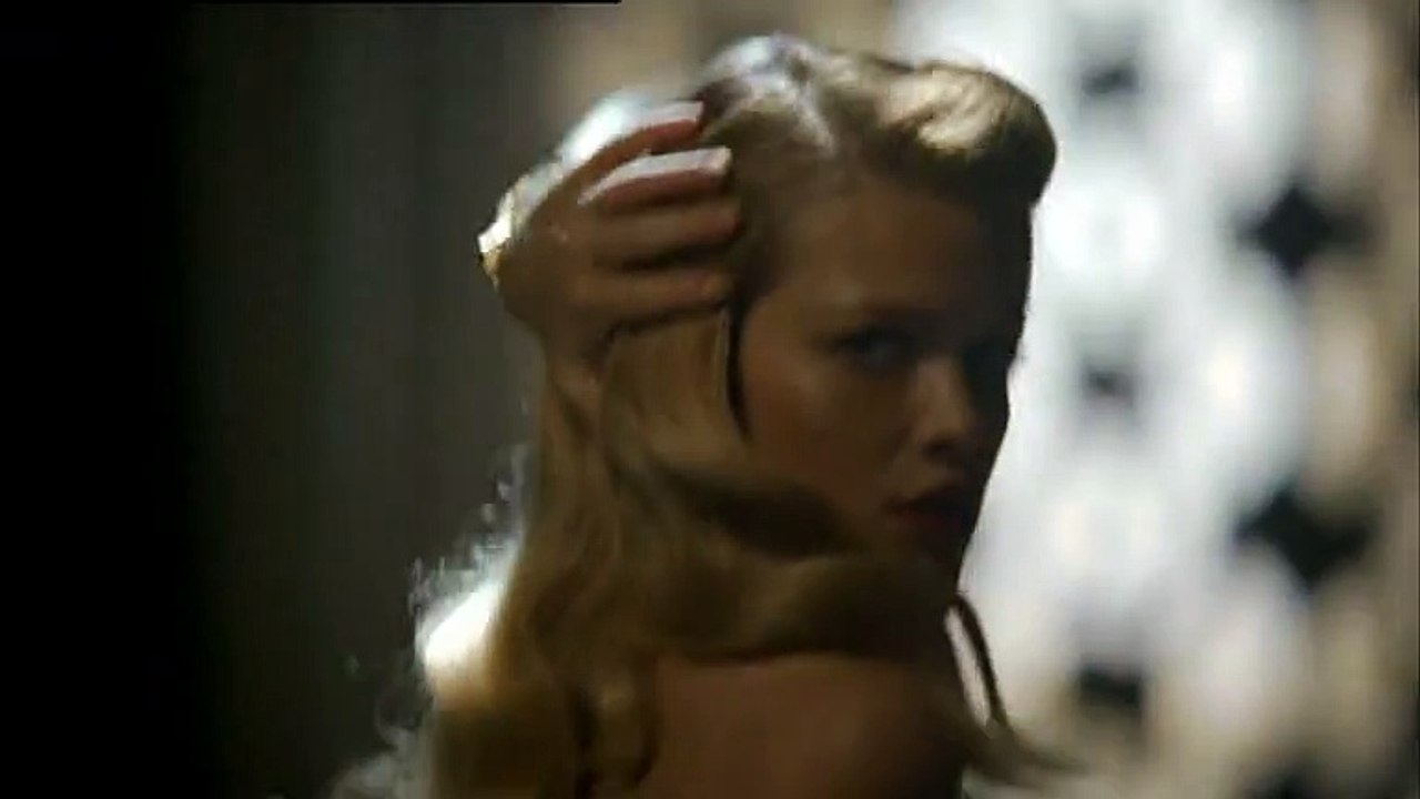 Yves Saint Laurent - parfum Belle d'Opium - août 2010 - "Mélanie Thierry"