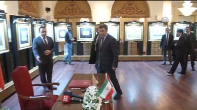 Bakan Yılmaz, Mahmut Vaizi ile Mutabakat Zaptı İmzaladı