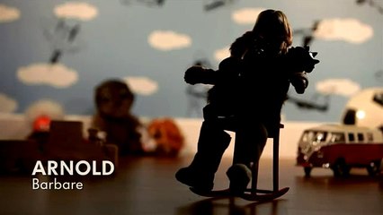 Volkswagen - voiture Volkswagen Touran, "La vie des jouets, Arnold le Barbare" - mai 2012