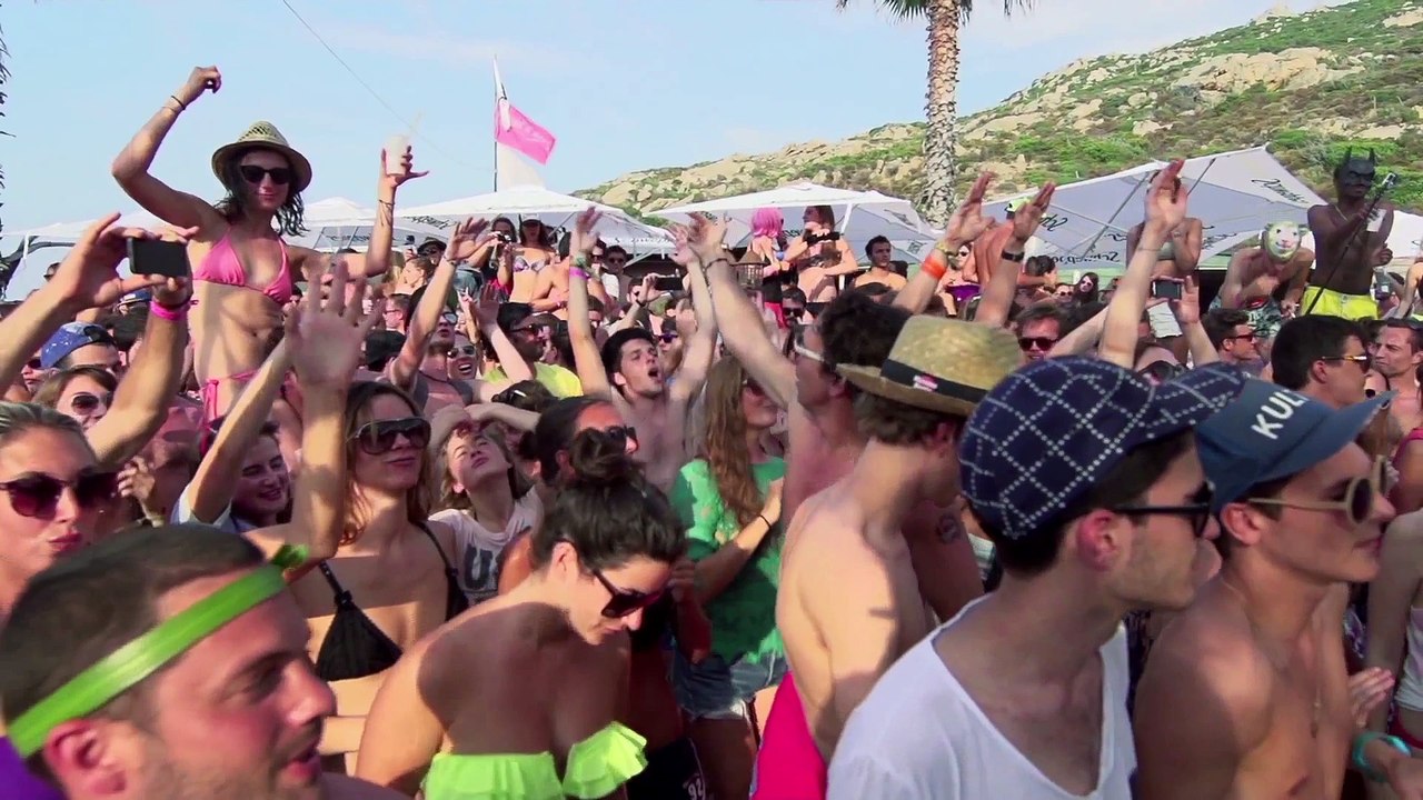 Webedia pour Schweppes - soda, "Villaschweppes.com, un site média au service du coeur de cible Schweppes" - mai 2013