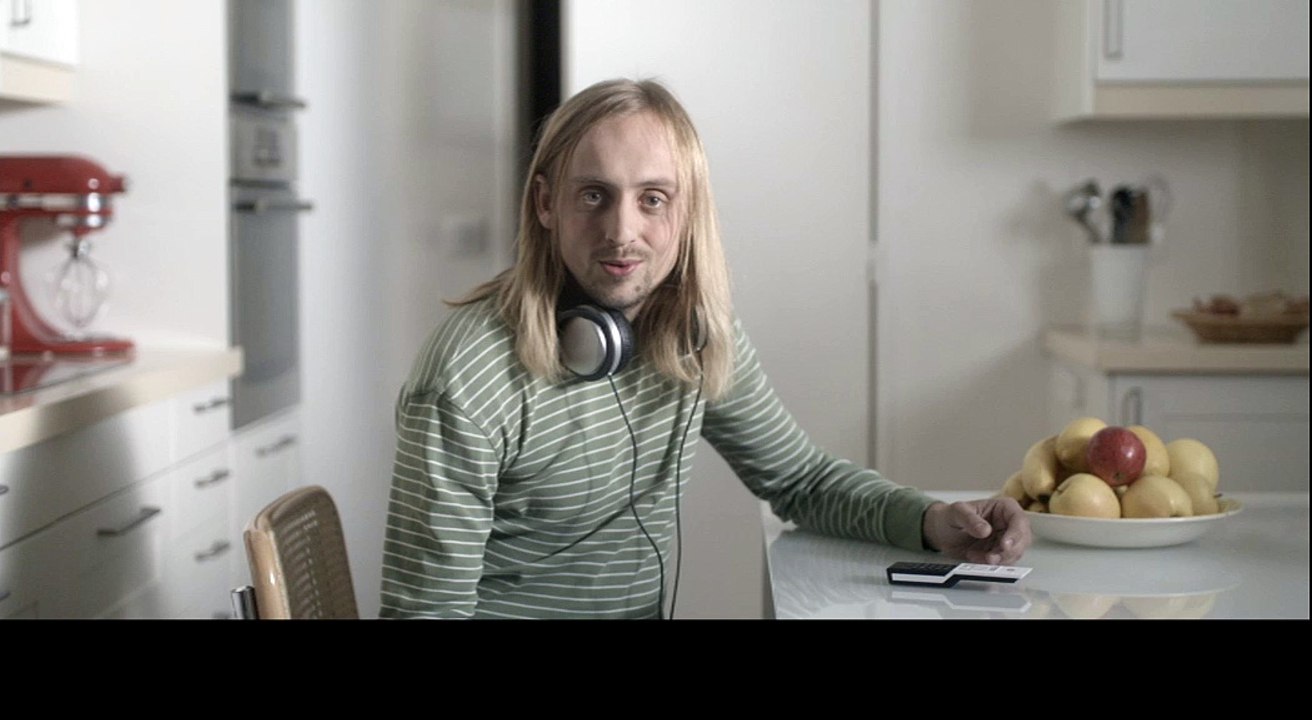 SFR - opérateur téléphonie, internet, télévision - novembre 2010 - "Neufbox Evolution"