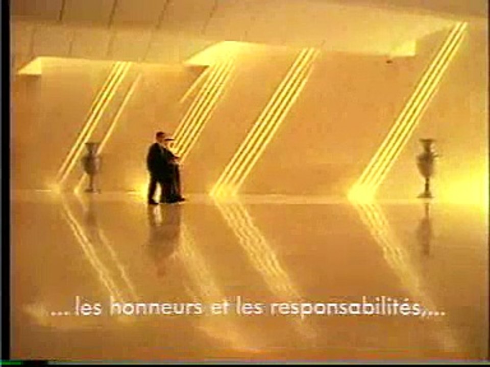 Renault - voiture Renault Clio - 1993 - "Mais que reste-t-il aux grandes ?", "Pas assez cher mon fils."