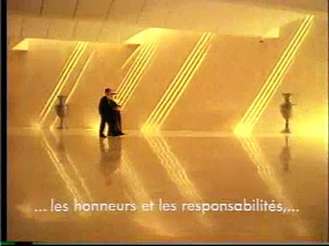 Renault - voiture Renault Clio - 1993 - Mais que reste-t-il aux grandes ? , Pas assez cher mon fils.