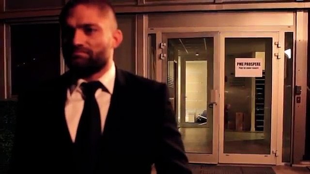 Vivastreet - site de petites annonces, Y a plus simple - juin 2013 - victoria superwoman