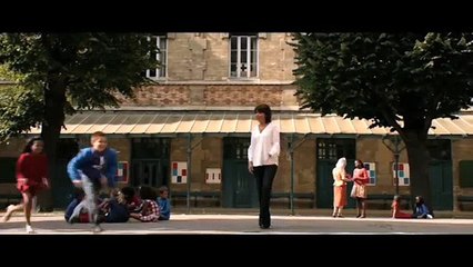 TF1 - chaîne de télévision, "Les rouges et les bleus" - octobre 2011 - "On se retrouve tous sur TF1", 52s
