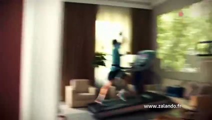 Zalando - vente de vêtements et chaussures en ligne, "Sport" - octobre 2012