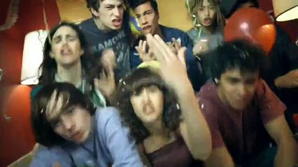 Universal Music Mobile - forfait téléphonique - août 2009 - "Jeunes et limités", clip