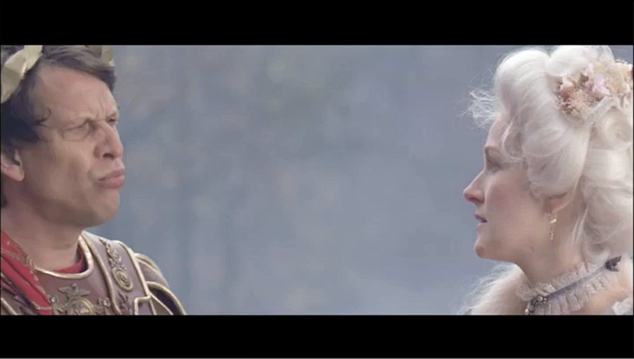 Volkswagen - voitures - novembre 2010 - "Les offres historiques", "Les Grands Hommes", "César", drague