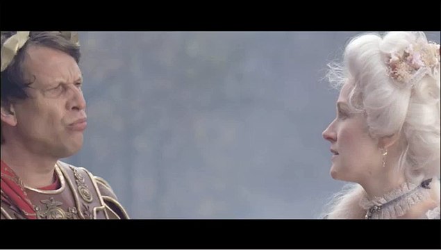 Volkswagen - voitures - novembre 2010 - Les offres historiques , Les Grands Hommes , César , drague