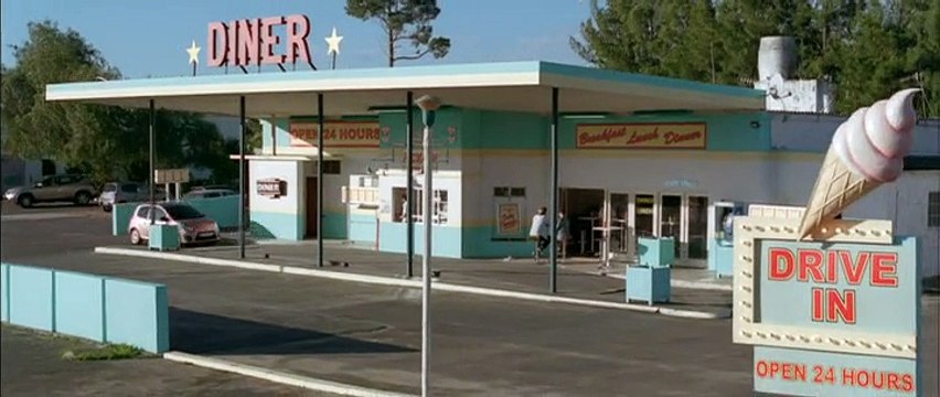 Renault - voiture Renault Twingo Miss Sixty - décembre 2010 - Drive in