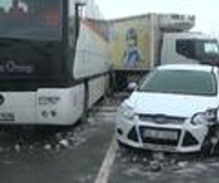 Zincirleme trafik kazası