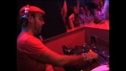Roger Sanchez @ Smirnoff Experience, Panama (Amsterdam)