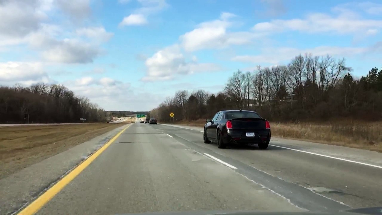 Chrysler 300 hellcat test vehicle?? Spotted in Michigan
