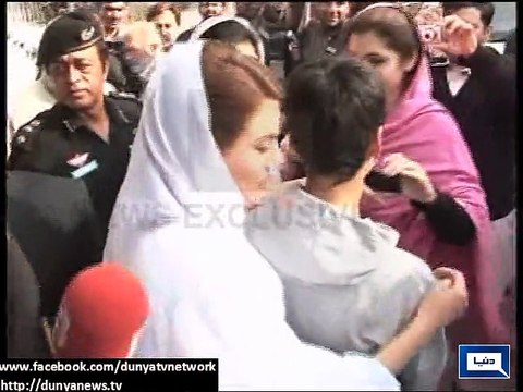Reham Khan pays tribute to martyrs of Peshawar School attack