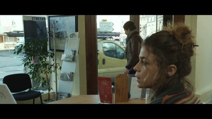 Les Souvenirs (2014) -  Extrait "Tourisme" [VF-HD]