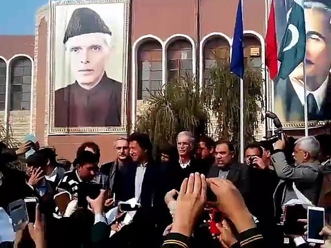 Another Video APS students chant ayi ayi PTI in reply of Imran's Encouraging Speech