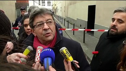 Jean-Luc Mélenchon sur l'attentat de Charlie Hebdo : "il faut se serrer les coudes"