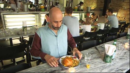 Burger sur le gril - qu'est ce qu'un bon burger? - le 18/01/15 sur France 5