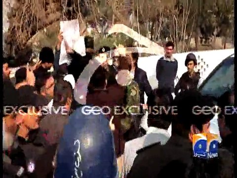 Parents of Slain APS students reject Imran Khan's visit - Geo Reports - 14 Jan 2015 (1)