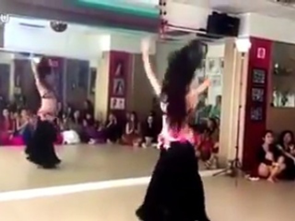 belly dance