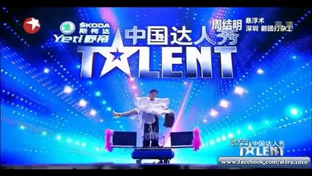 Hadd ho gai Jadoo ki - Aisa bhala kesy Mumkin hai - Dekhen or faisla khud karen - Must Must Watch & share -