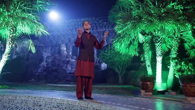 Kamli Wala Karam Bymesal Kir Da Video Naat - Muhammad Umair zubair Qadri - Best New Naat [2015] - Naat Online