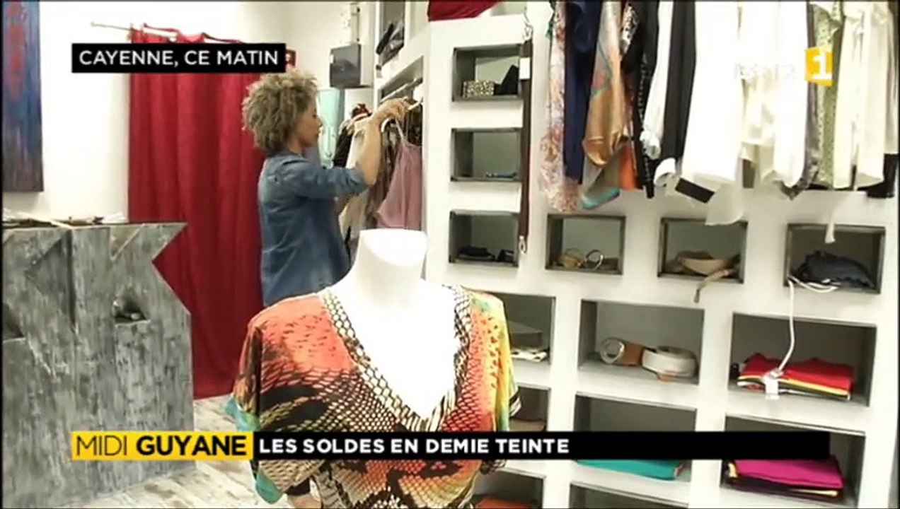 Soldes en demi teinte