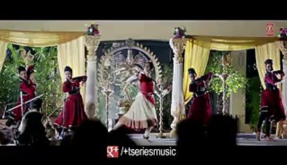 'Dolly Ki Doli' Video Song - Sonam Kapoor