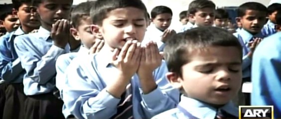 Bara Dushman Bana Phirta Hai By ISPR  - HD -2015