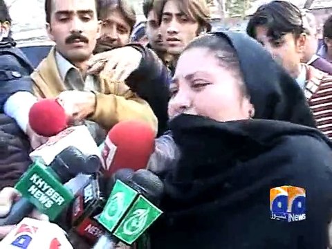 APS Parents reject Imran Khan's visit to Army Public School - Geo Reports - 14 Jan 2015