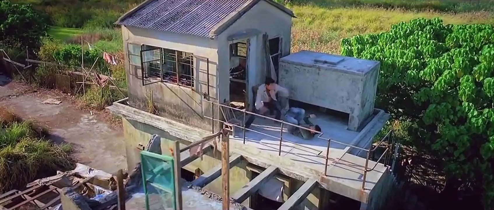 Best fight scenes of FLASH POINT ! (Donnie Yen)