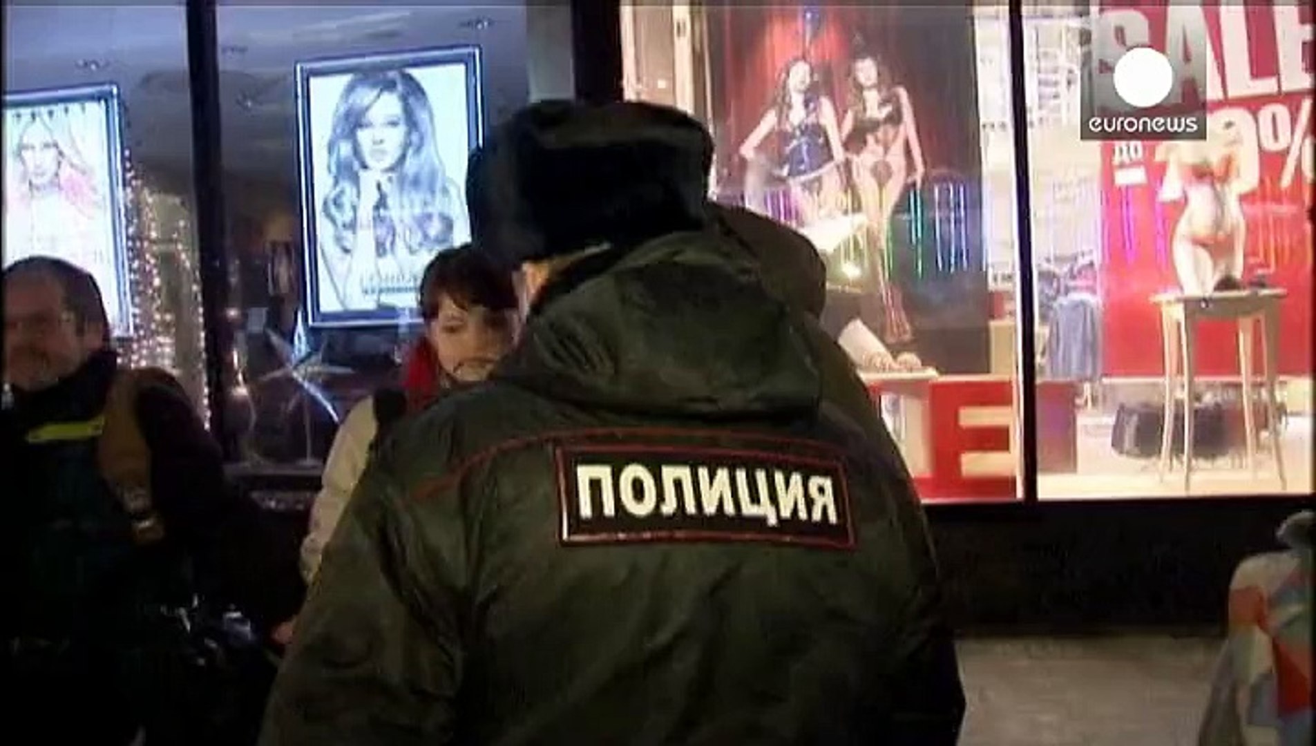 ⁣Навально затримали після інтерв'ю