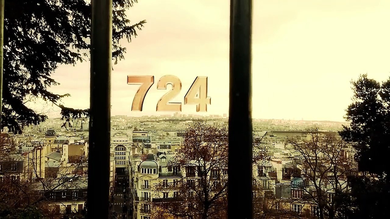 724