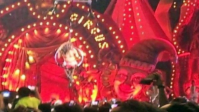 Priyanka Chopra Performance At Got Talent World Stage Live 2014.mp4