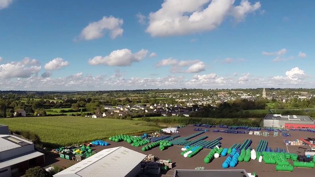 Plasteau pose des cuves au Stade Bollaert de Lens