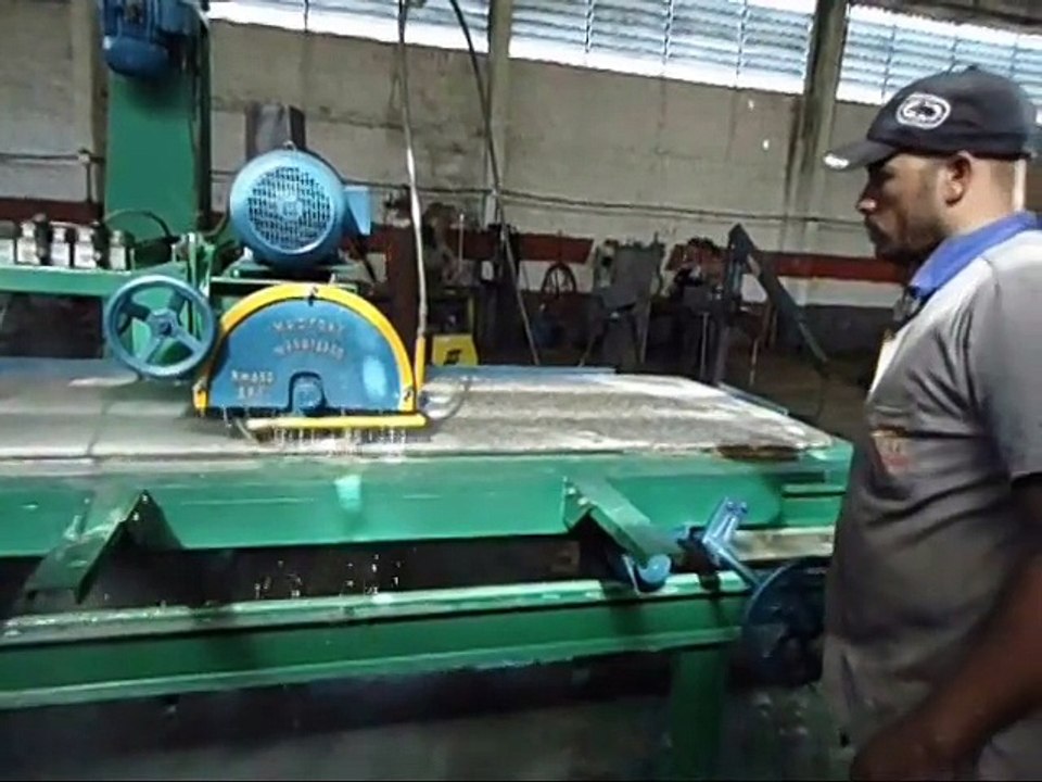 Maquina de Cortar Granito - Automática