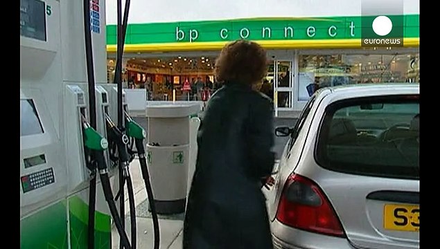 BP cuts North Sea jobs as oil prices slide