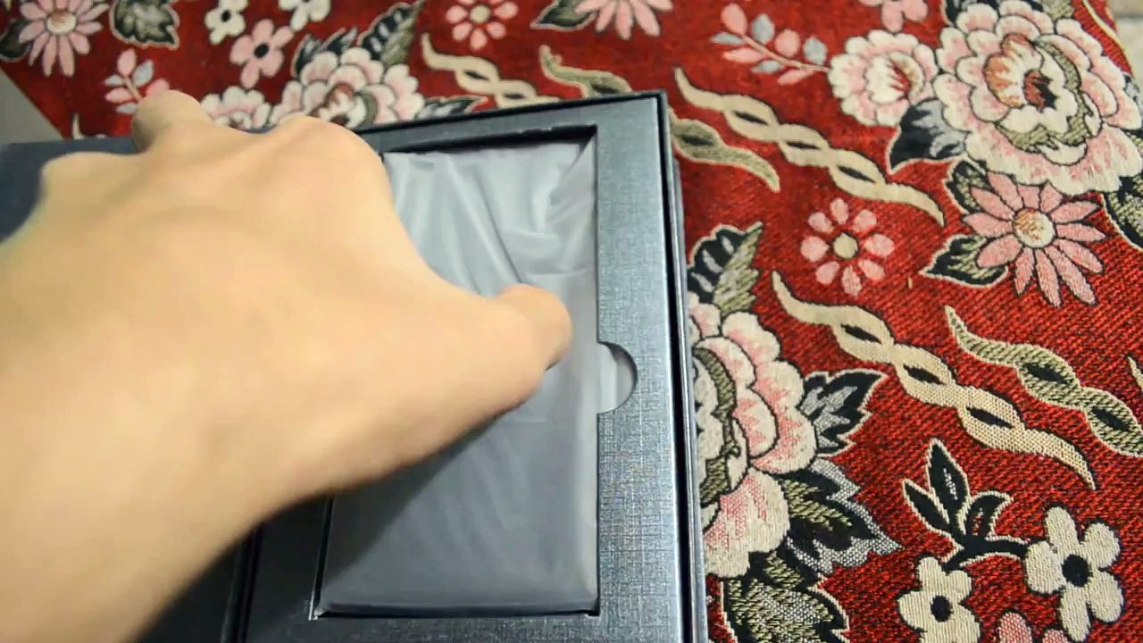 Qmobile Noir Z6 (Gionee elife s5.5) unboxing