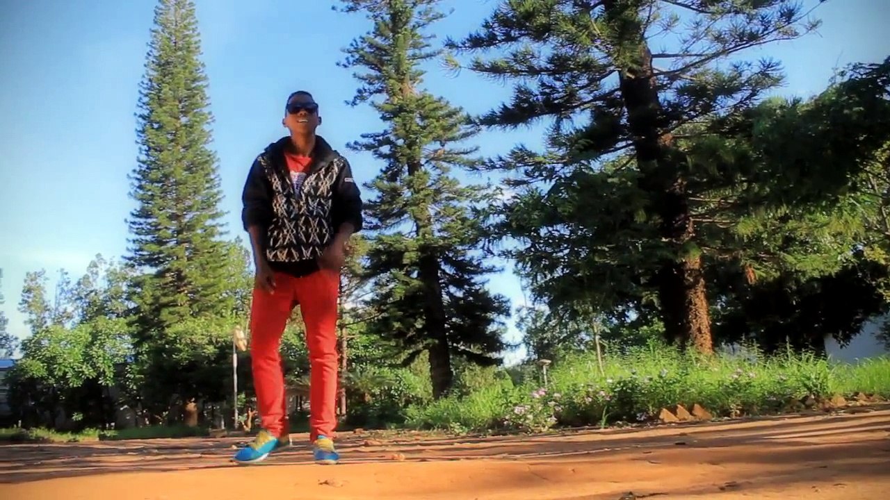 JOHN'STAH  -  Fitia tsy anjara  (gasy HD - malagasy)