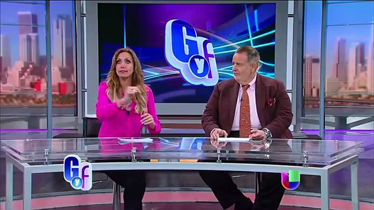 Por que William Levy @willylevy29 y JLo aparecieron juntos en la premiere de #TheBoyNextDoor? || GyF