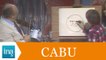 Cabu donne un cours de dessin à Pierre Tchernia - Archive INA