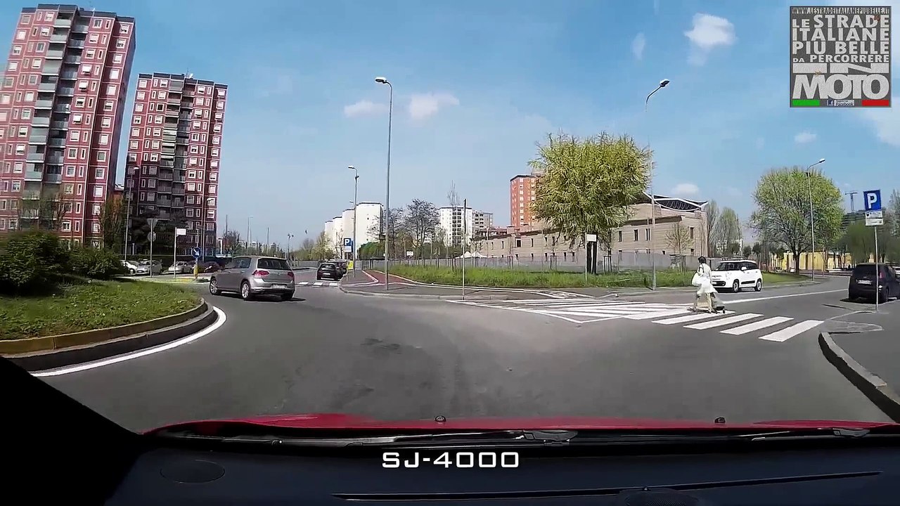 GoPro VS The 60 USD SJ4000