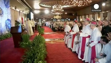 Папа римский на Филиппинах призывает к "милости и состраданию"